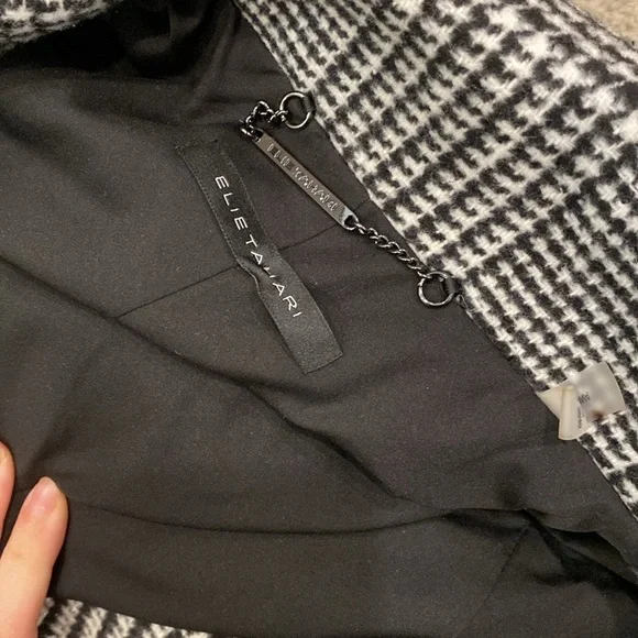 Elie Tahari / Wool Blend Black White Houndstooth plaiddouble breasted coat XS